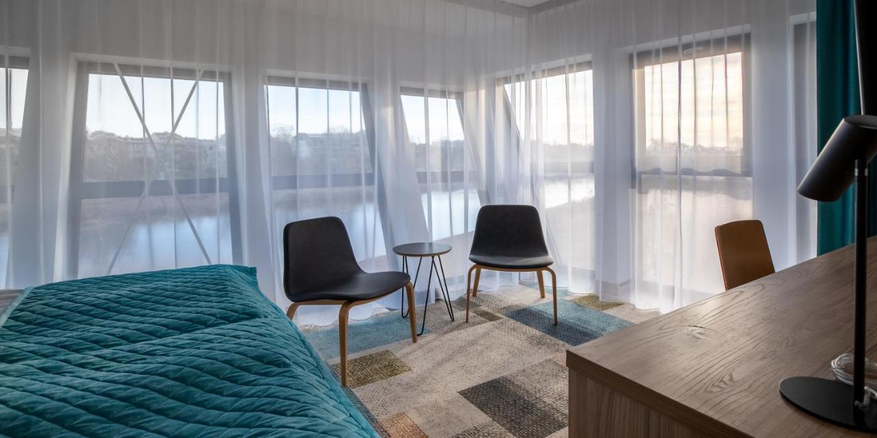 אוניוב Hotel Termalny מראה חיצוני תמונה