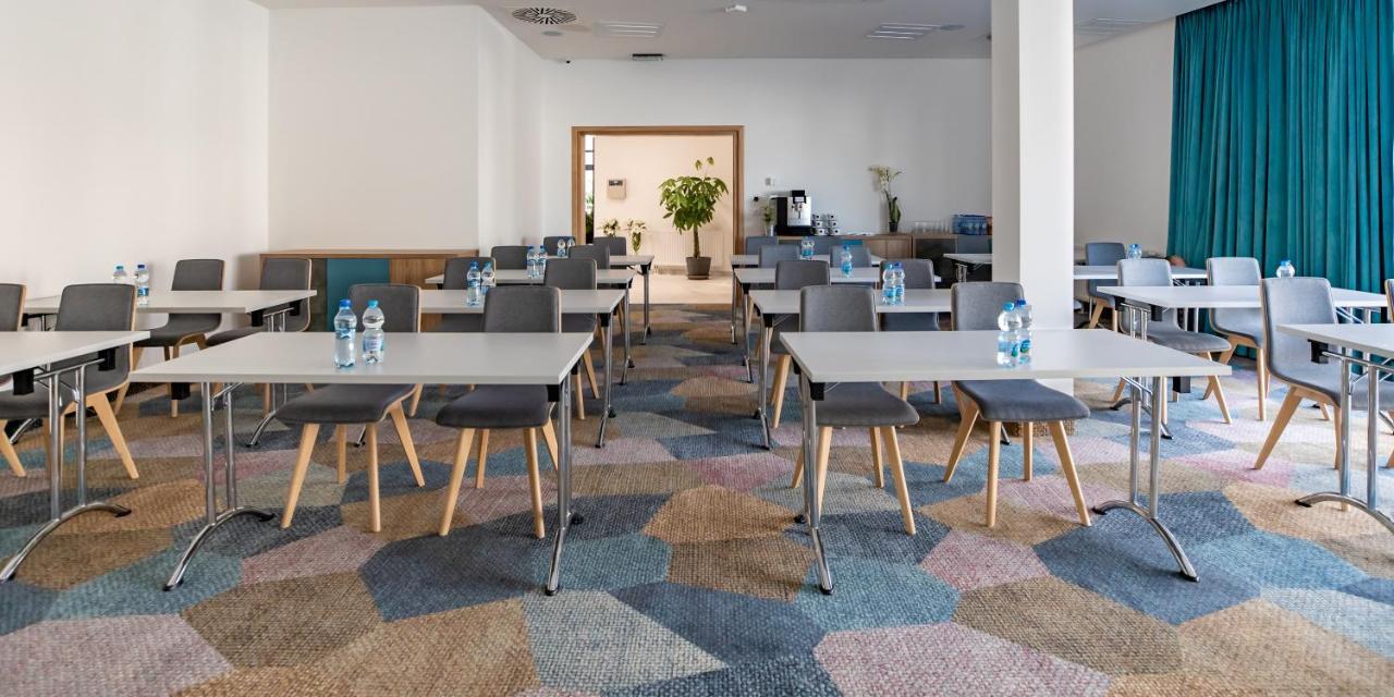 אוניוב Hotel Termalny מראה חיצוני תמונה